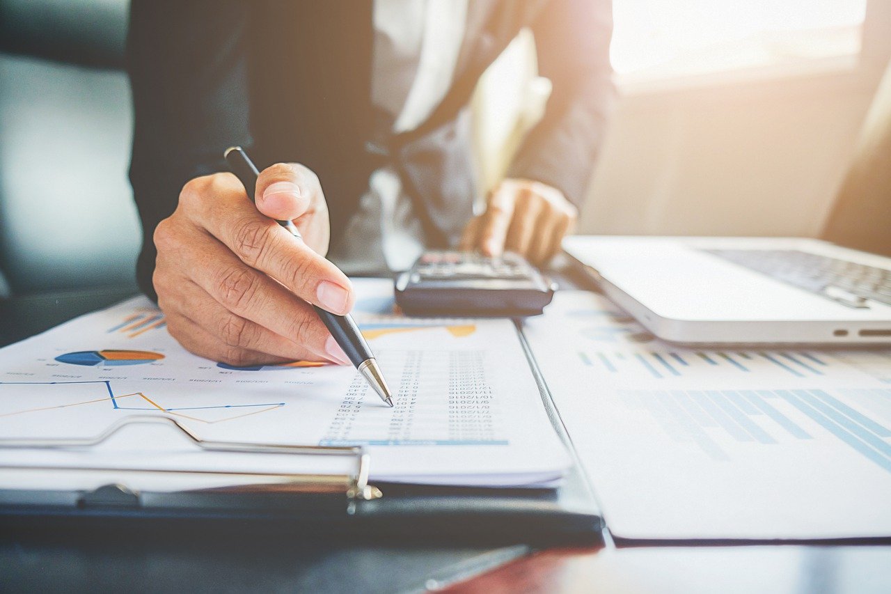 Como o Lucro Real Impacta o Controle de Custos nas Empresas?