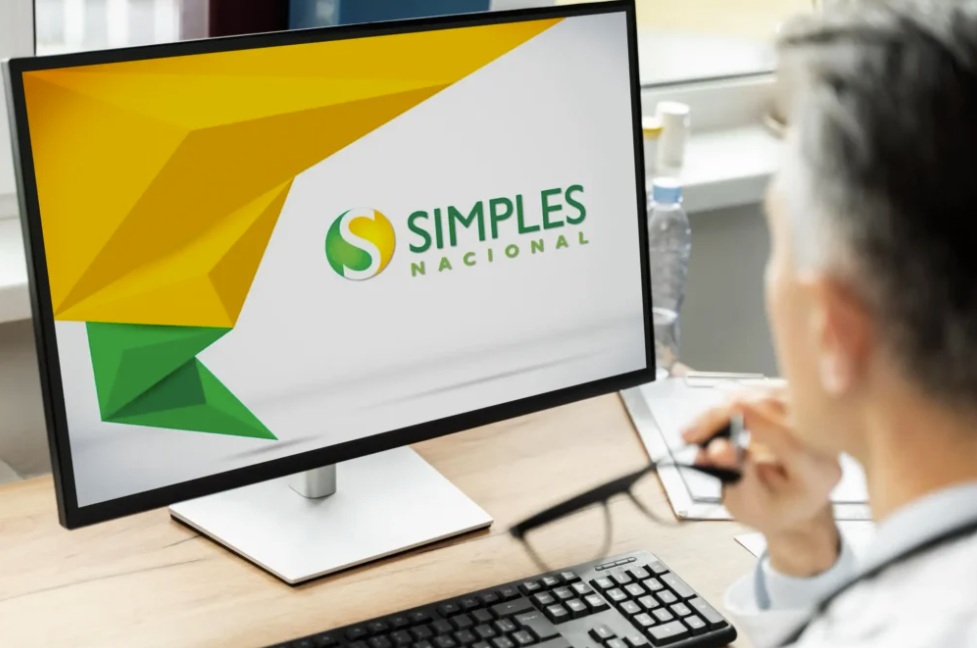 SIMPLES NACIONAL E ANEXOS DO SIMPLES NACIONAL